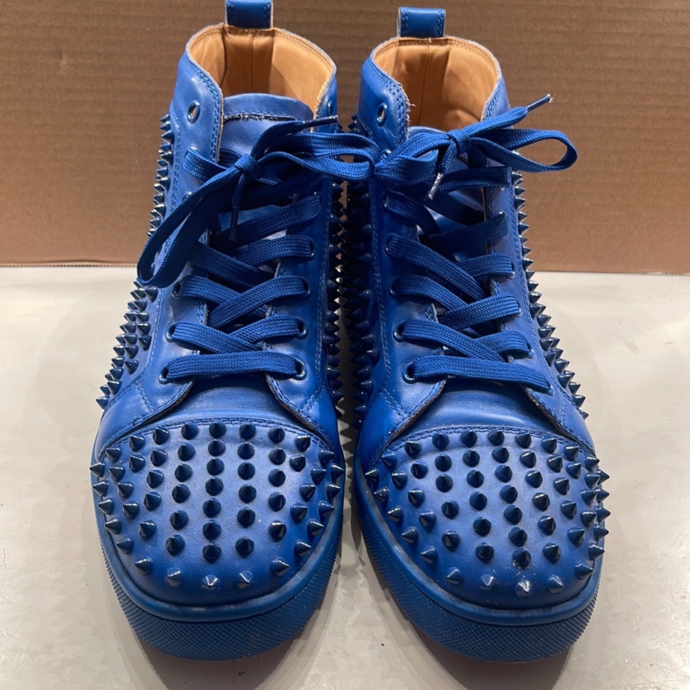 Christian Louboutin Sneakers red bottoms